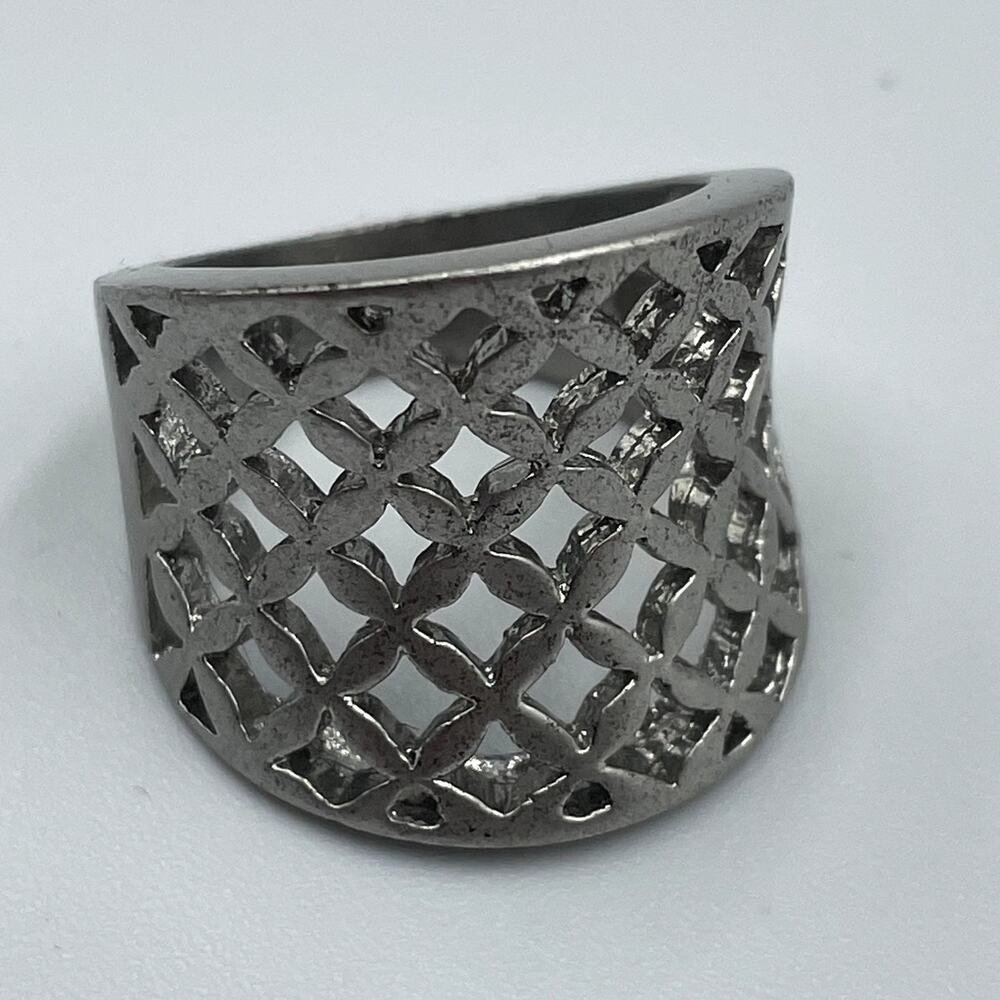 Lia Sophia Silver Toned Lattice Statement Ring 5.5 Chunky Fashion